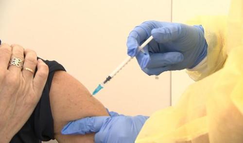 Liège Airport : vaccination des... vaccinateurs ! 