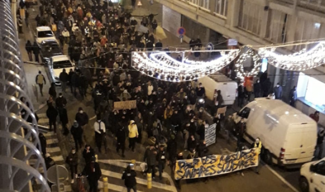Manifestation anti-couvre-feu à Liège : 500 manifestants et 17 arrestations