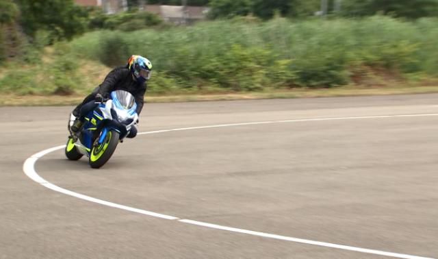Moins de vroum vroum chez les motards ?