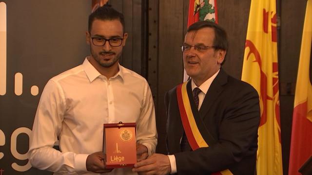 Nacer Chadli, nouveau citoyen d'honneur de la ville de Liège 