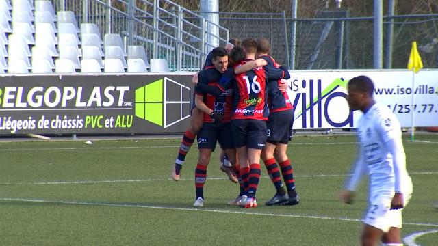 Le  RFC Liège ne fait qu'une bouchée de Ninove