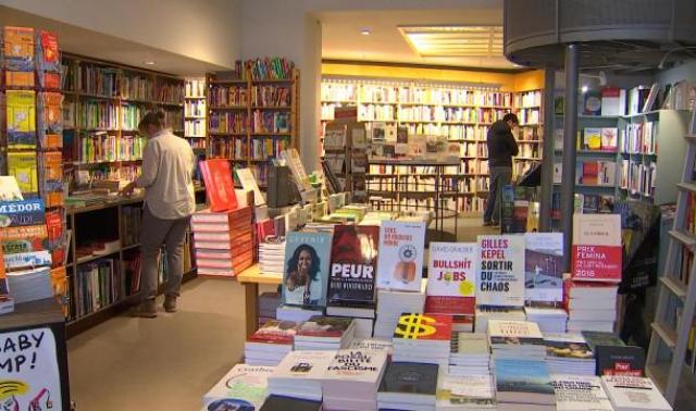Soutien de la librairie Pax à l'école de devoirs La Place