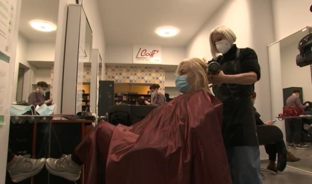 Reprise en force pour les salons de coiffure