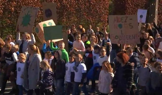 Saint-Georges : manifestation des enfants pour le climat