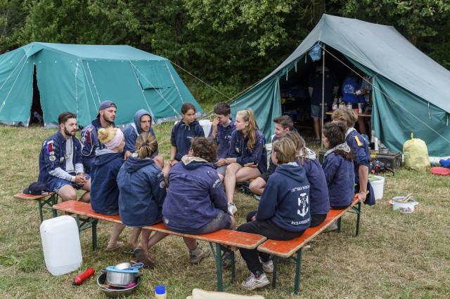Stages et camp d'été autorisés, sous conditions