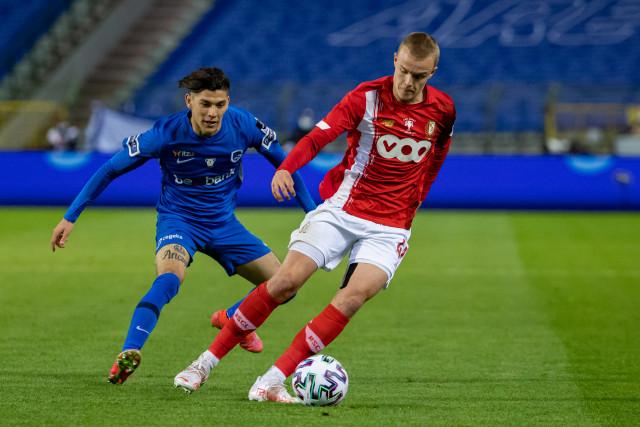 Standard - Genk en ouverture, Seraing ira à Courtrai