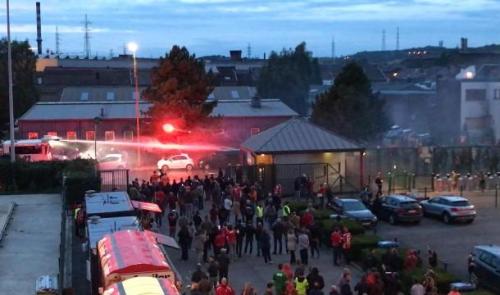 Standard : réactions après les incidents en marge du match contre Charleroi (vidéo)