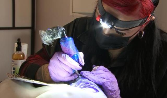 Tatoueurs: des normes de sécurité qui font la différence !