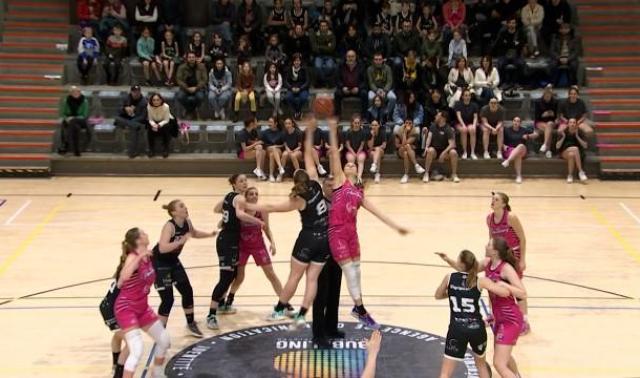 TDW1 : Les Panthers manquent la passe de 10 en trébuchant contre Courtrai