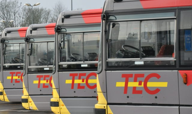 Arrêt spontané des bus TEC à Jemeppe