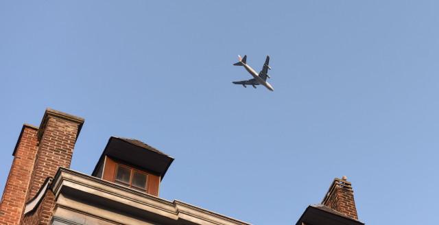 Test et quarantaine obligatoires pour les retours de l'étranger