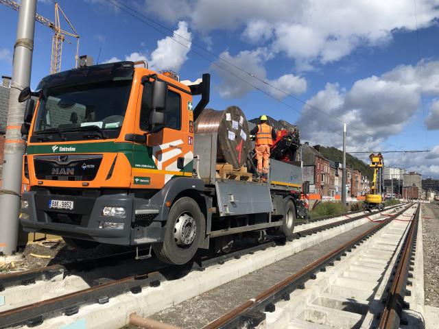 Tram En Commun S5#3 : l'installation de la Ligne Aérienne de Contact 