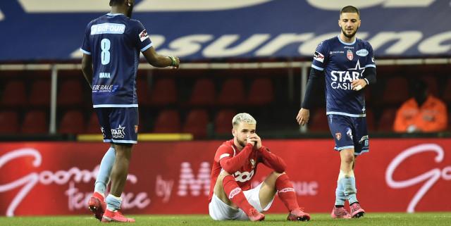 Troisième défaite de rang pour le Standard face à Mouscron (0-1)