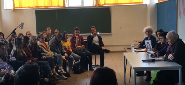 Un passeur de mémoire à l'Athénée Léonie de Waha 