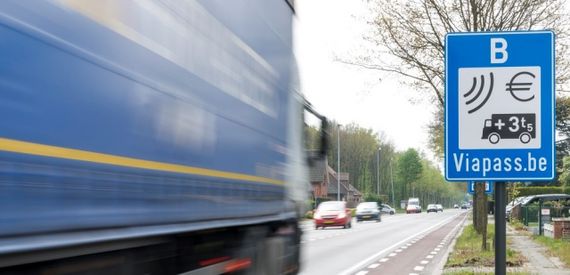 Une réduction du trafic poids lourds sur le quai de la Dérivation ?