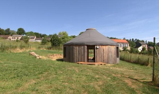 Une yourte pour les élèves de l'école de la Vallée à Marchin