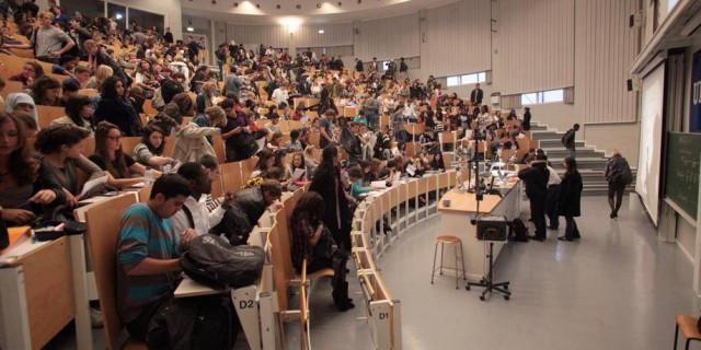 Universités : enseignement virtuel jusqu'à la fin du quadrimestre