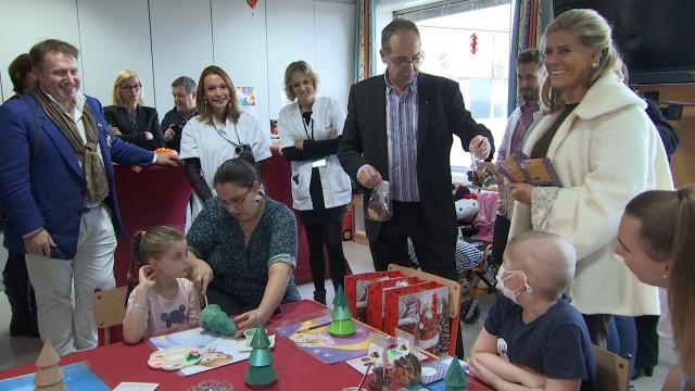 Visite de la princesse Léa auprès des enfants malades 