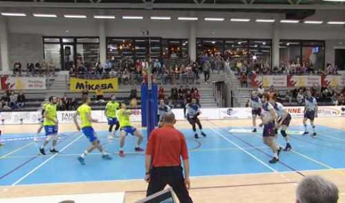 Volley-ball : surpris à la maison, Waremme contraint à un match décisif 