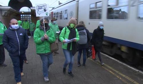 Waremme : nouvelle mobilisation contre la réduction des plages d'ouverture des guichets SNCB 